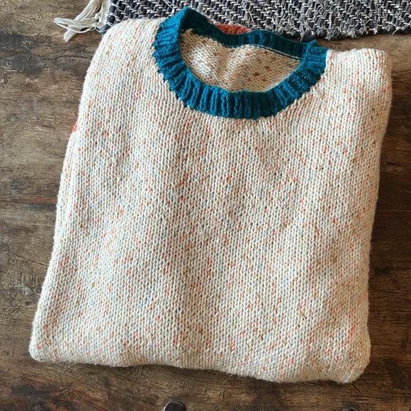 Men’s Handknit Cotton Sweater - Picture 2 of 9